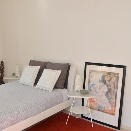 Bel Appartement Villeneuve Les Avignon Exterior foto